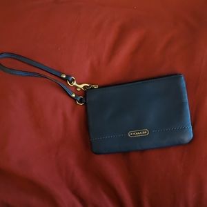 ‼️MUST GO Coach Wristlet
